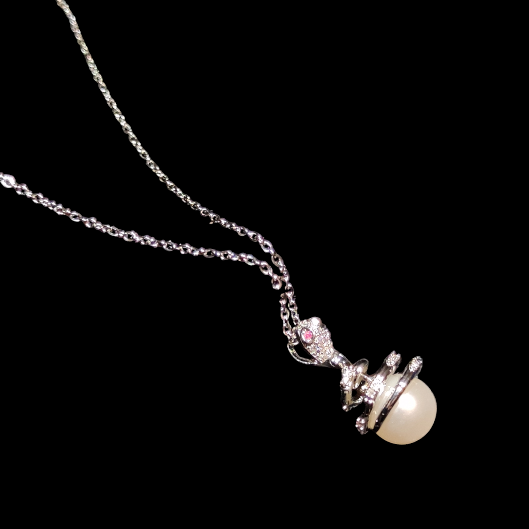 Stainless Steel Silver Plated Snake Pearl Necklace