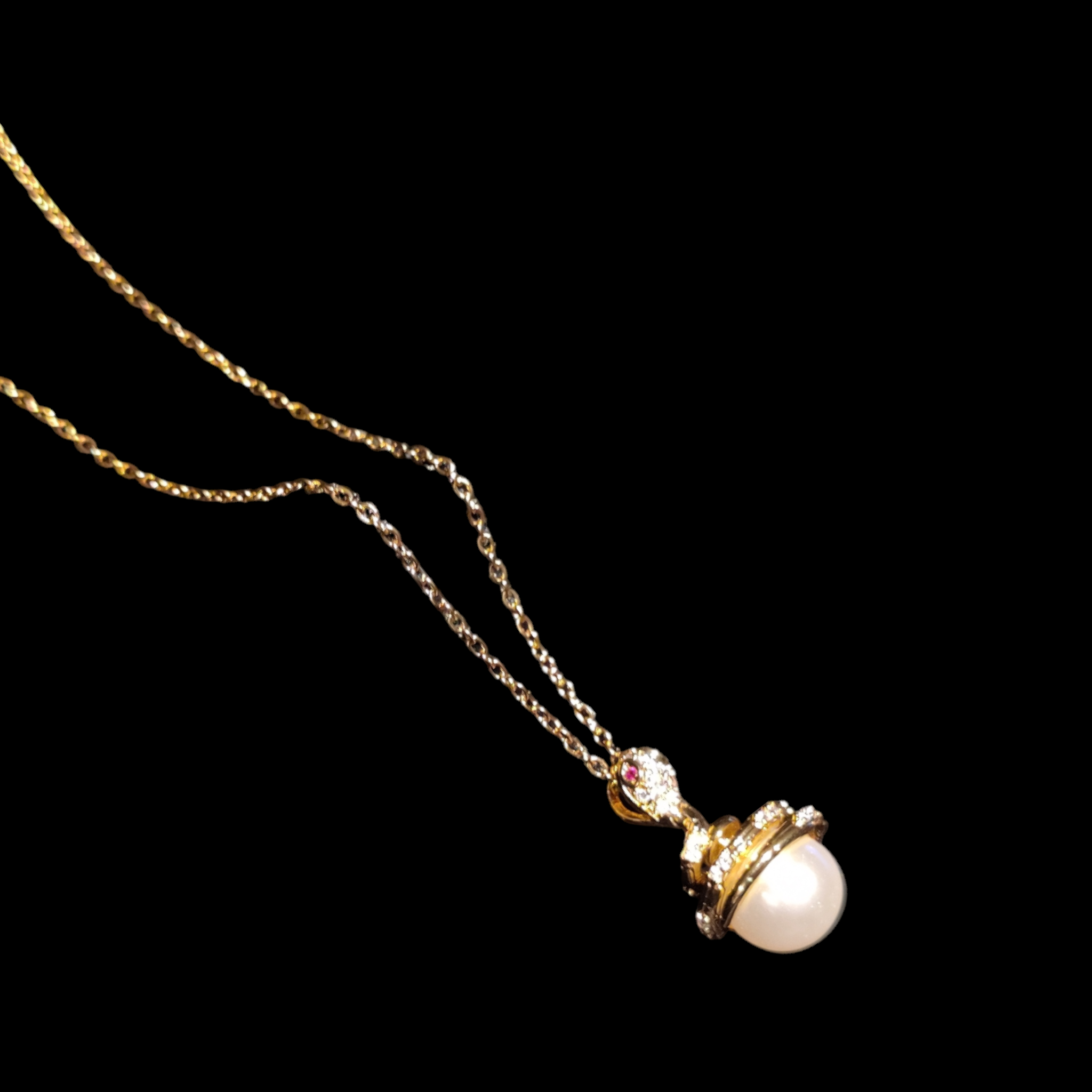 Stainless Steel Gold Plated Snake Pearl Necklace