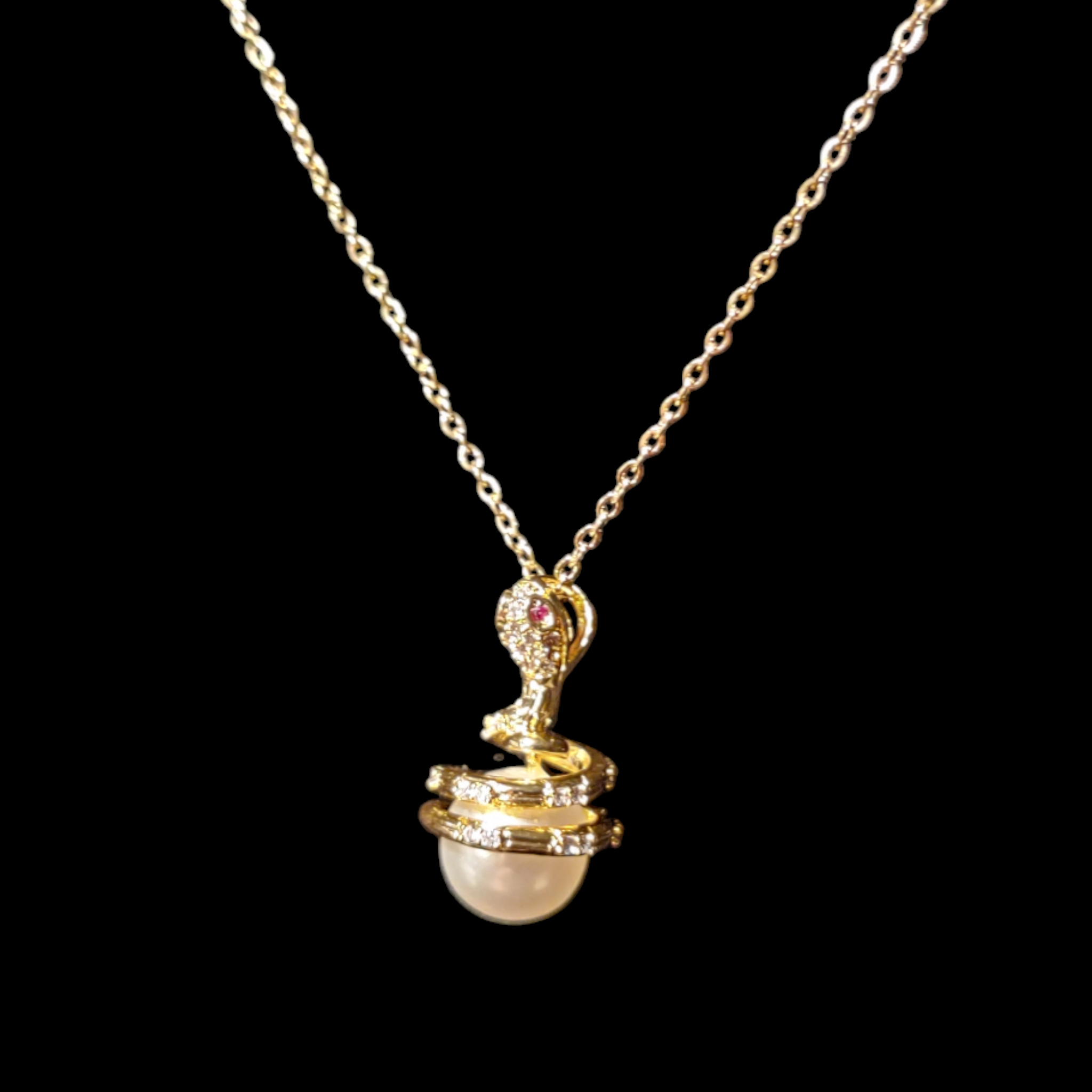 Stainless Steel Gold Plated Snake Pearl Necklace